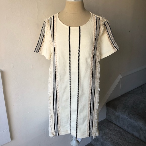 Moon River Fringe & Embroidery Dress NWT - Picture 3 of 9